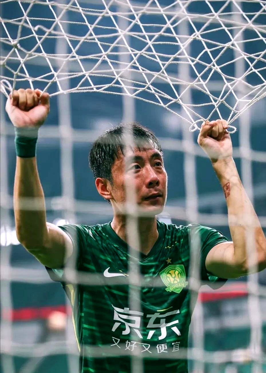 球速体育app关于今夜德甲焦点战；北京国安战术微调；态度坚定；训练强度明显提升的信息