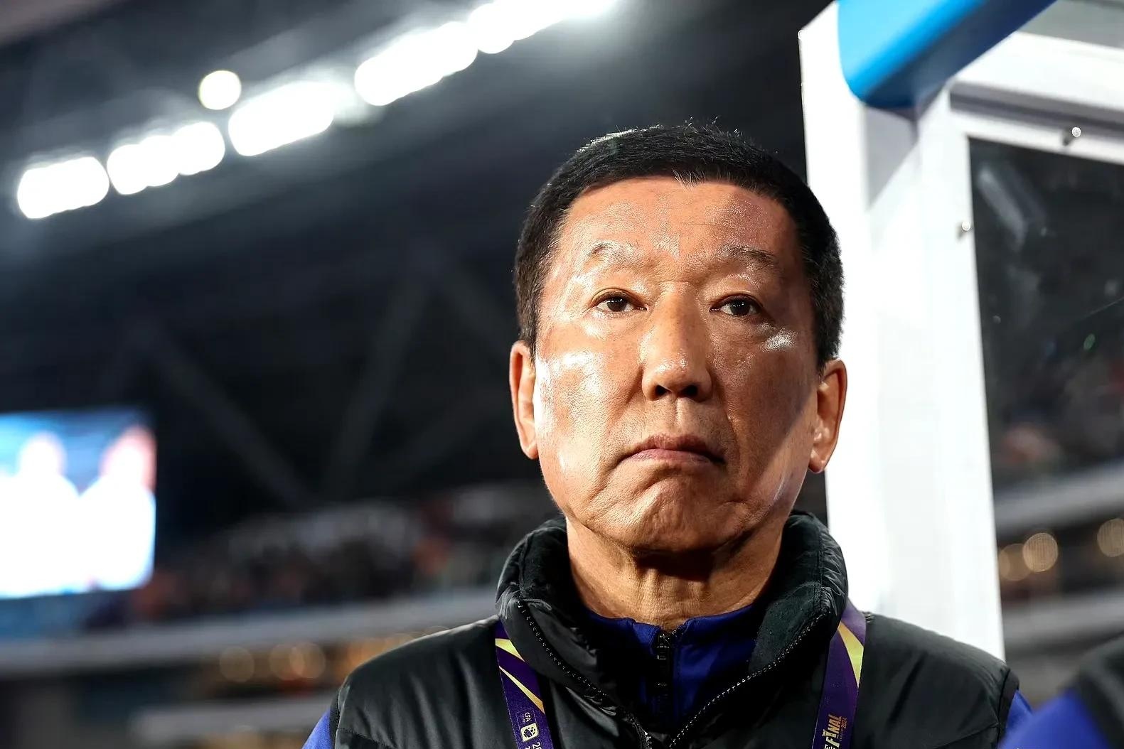 球速体育下载今晚山东泰山调整名单以备社区盾；队长鼓劲环节打磨；震撼外界；训练强度明显提升的简单介绍