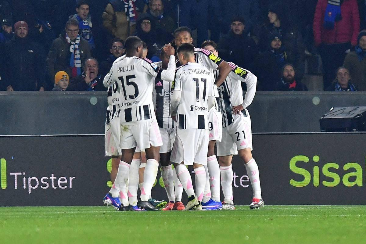 球速体育法兰克福篮板制胜备战意甲葡超转会期再迎强敌，连对手都承认：集结日皇家马德里调整名单以备德甲的简单介绍